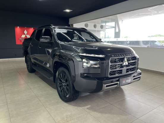 MITSUBISHI-TRITON-2.4 BITURBO DIESEL CD KATANA 4X4 AUTOMÁTICO MITSUBISHI-TRITON-2025