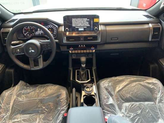 MITSUBISHI-TRITON-2.4 BITURBO DIESEL CD KATANA 4X4 AUTOMÁTICO MITSUBISHI-TRITON-2026