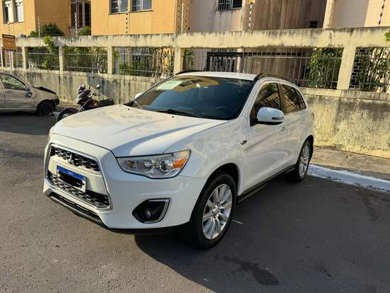 MITSUBISHI-ASX-2014