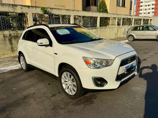 MITSUBISHI-ASX-2014