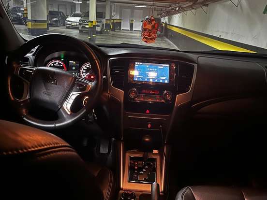 MITSUBISHI-L200 TRITON-2021