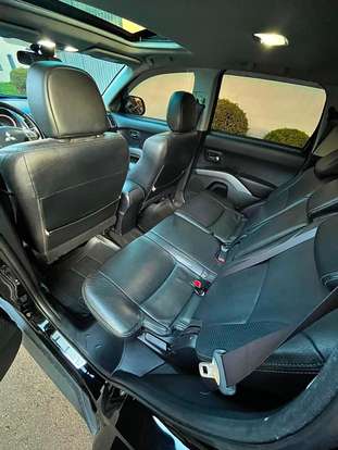 MITSUBISHI-OUTLANDER-2012
