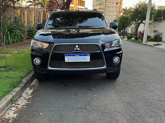 MITSUBISHI-OUTLANDER-2.0 16V GASOLINA 4P AUTOMÁTICO MITSUBISHI-OUTLANDER-2012