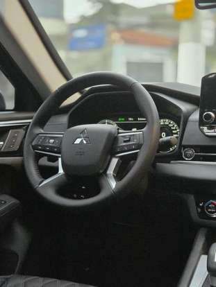 MITSUBISHI-OUTLANDER-2.4 PHEV HPE-S S-AWC DHT MITSUBISHI-OUTLANDER-2025
