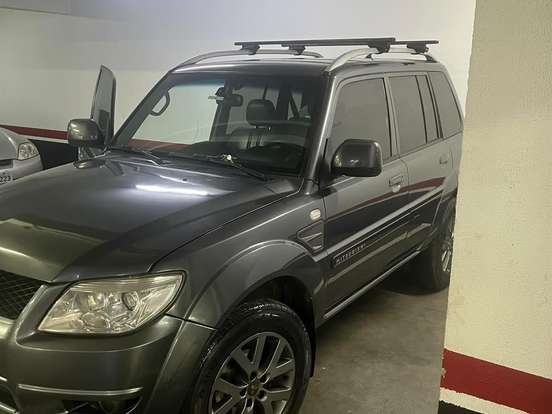 MITSUBISHI-PAJERO TR4-2.0 4X2 16V 140CV FLEX 4P AUTOMÁTICO MITSUBISHI-PAJERO TR4-2013