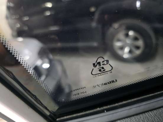 MITSUBISHI-PAJERO TR4-2013