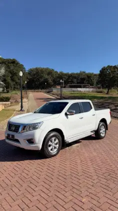 NISSAN FRONTIER 2.3 16V TURBO DIESEL XE CD 4X4 AUTOMÁTICO