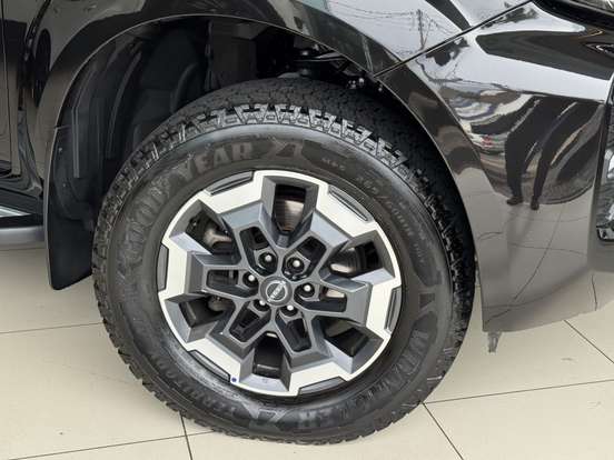 NISSAN-FRONTIER-2.3 16V TURBO DIESEL PLATINUM CD 4X4 AUTOMÁTICO NISSAN-FRONTIER-2024