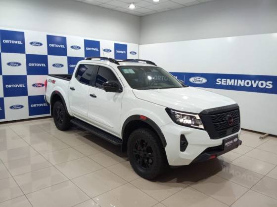 NISSAN FRONTIER 2.3 16V TURBO DIESEL PRO4X CD 4X4 AUTOMÁTICO