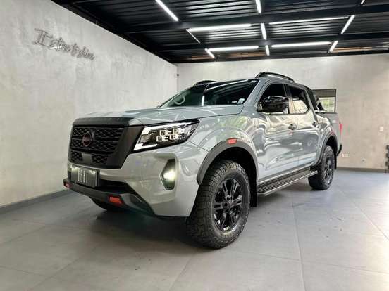 NISSAN-FRONTIER-2023