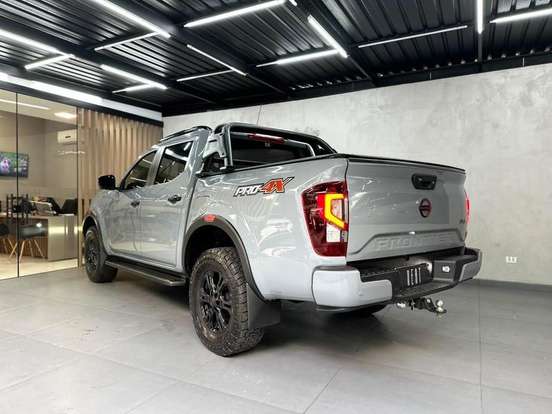 NISSAN-FRONTIER-2023