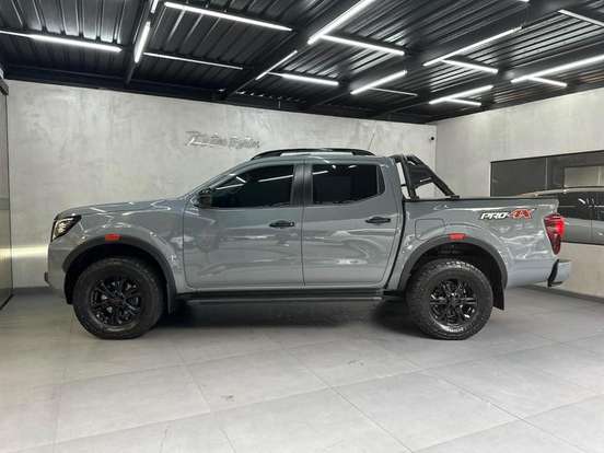 NISSAN-FRONTIER-2.3 16V TURBO DIESEL PRO4X CD 4X4 AUTOMÁTICO NISSAN-FRONTIER-2023