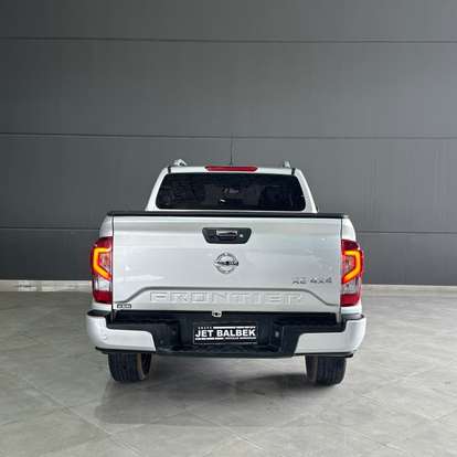 NISSAN-FRONTIER-2023