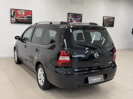 NISSAN-GRAND LIVINA-1.8 SL 16V FLEX 4P AUTOMÁTICO NISSAN-GRAND LIVINA-2012
