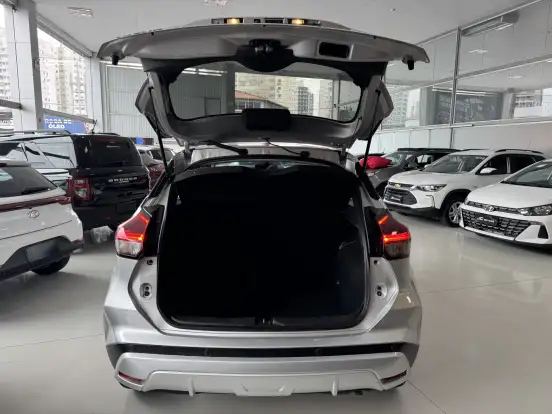 NISSAN-KICKS-2021