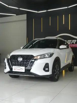 NISSAN-KICKS-2022