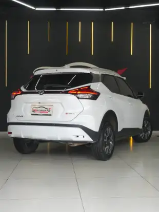 NISSAN-KICKS-2022