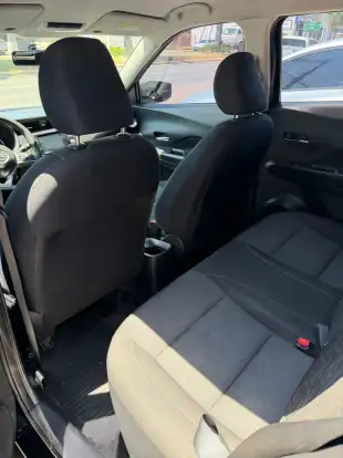 NISSAN-KICKS-2023
