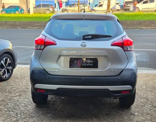 NISSAN-KICKS-2017