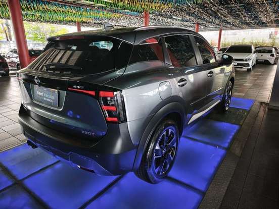 NISSAN-KICKS-2025
