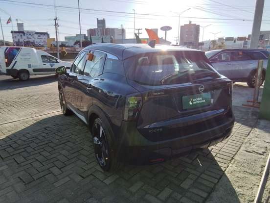 NISSAN-KICKS-2025