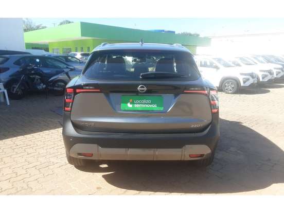 NISSAN-KICKS-2025