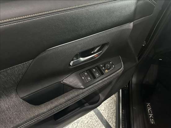 NISSAN-KICKS-2025