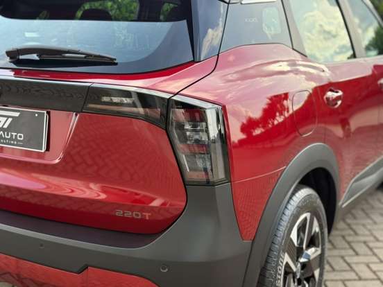 NISSAN-KICKS-2025