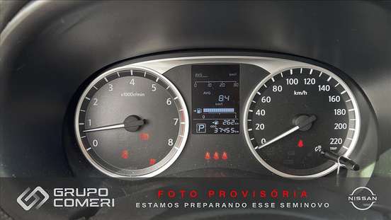 NISSAN-KICKS-2022
