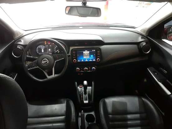 NISSAN-KICKS-2022