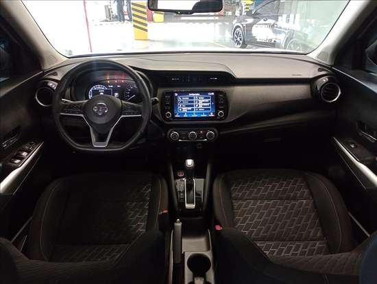 NISSAN-KICKS-2022
