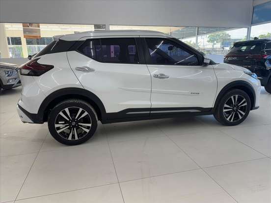 NISSAN-KICKS-1.6 16V FLEXSTART EXCLUSIVE XTRONIC NISSAN-KICKS-2022