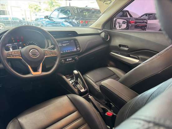 NISSAN-KICKS-2022