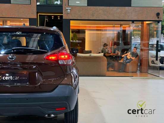 NISSAN-KICKS-2019