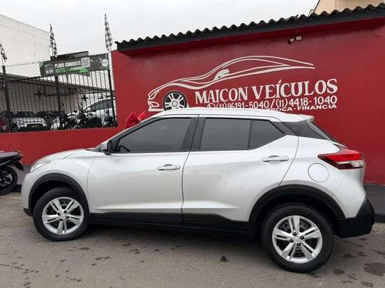 NISSAN-KICKS-2017