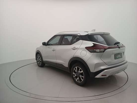 NISSAN-KICKS-2024