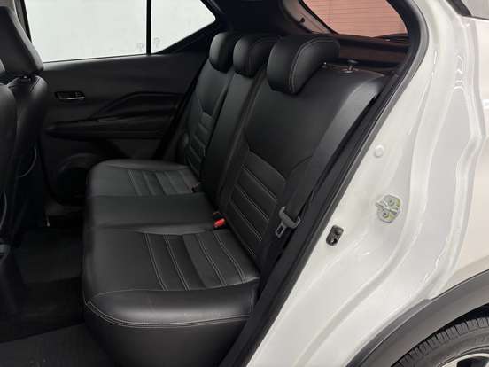 NISSAN-KICKS-2023