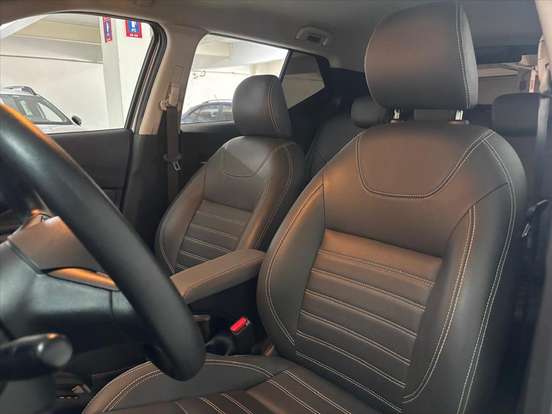 NISSAN-KICKS-2023