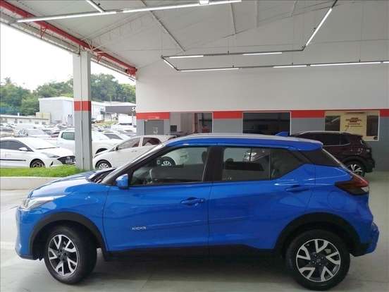 NISSAN-KICKS-2023