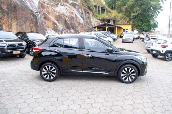 NISSAN-KICKS-2017
