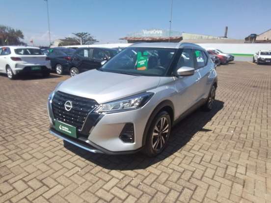 NISSAN-KICKS PLAY-2025