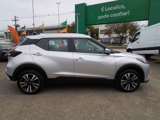 NISSAN-KICKS PLAY-2025