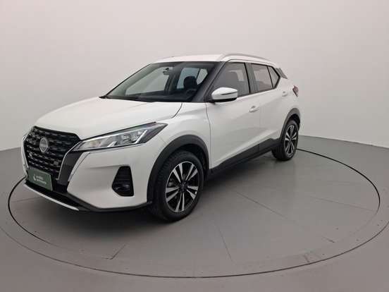 NISSAN-KICKS PLAY-2025
