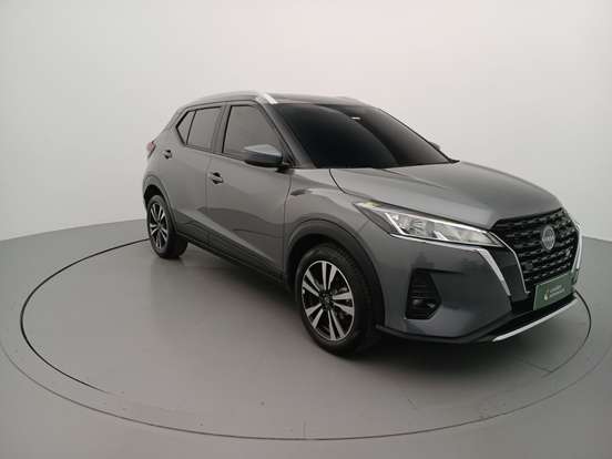 NISSAN-KICKS PLAY-2025