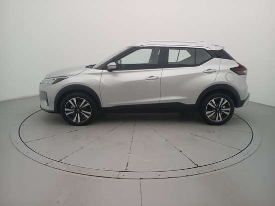 NISSAN-KICKS PLAY-2025