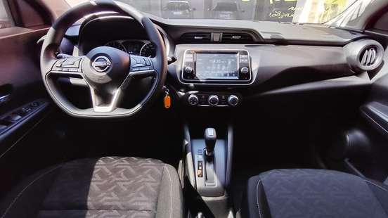 NISSAN-KICKS PLAY-2025