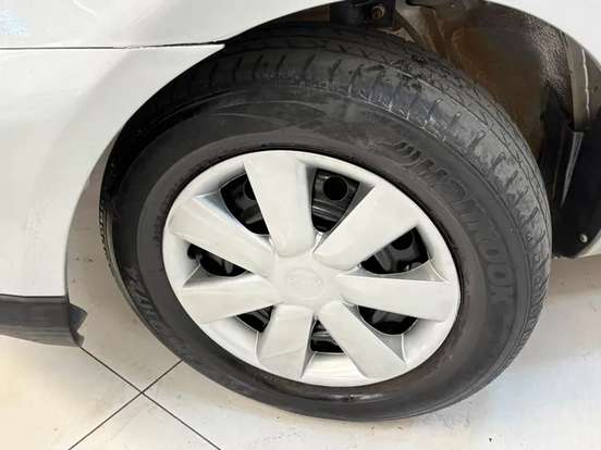 NISSAN-LIVINA-2009
