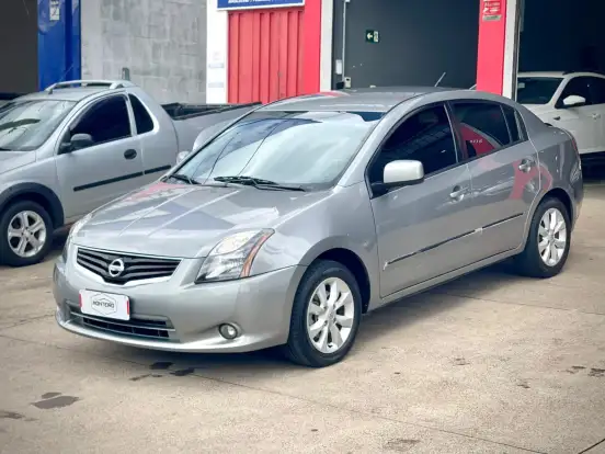NISSAN-SENTRA-2012