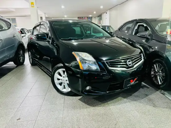 NISSAN-SENTRA-2011