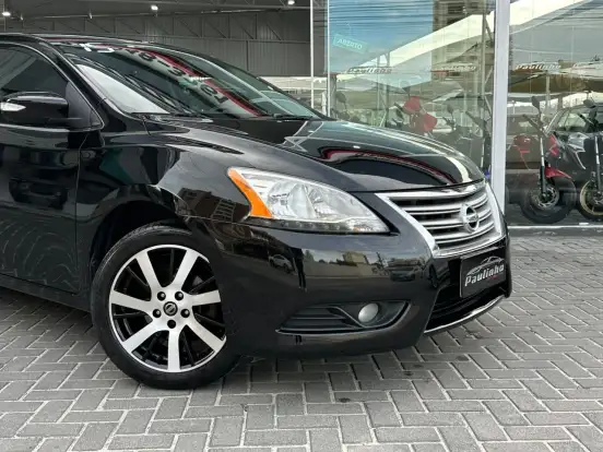 NISSAN-SENTRA-2014